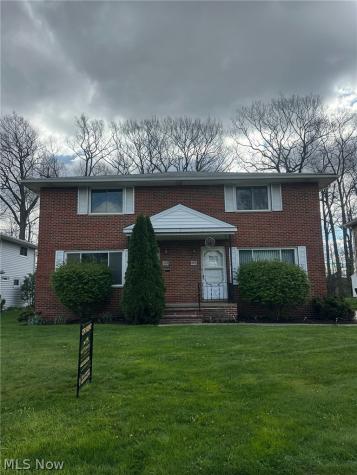 1187 Bonnie Lane Mayfield Heights OH 44124