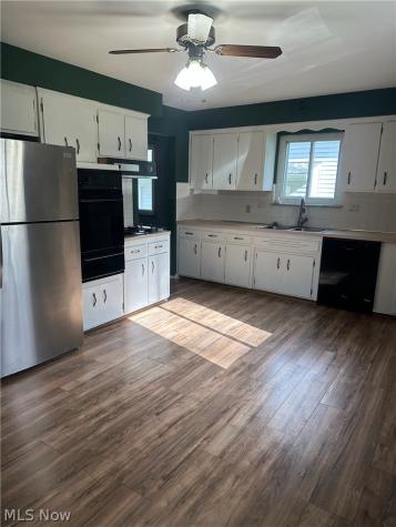 1187 Bonnie Lane Mayfield Heights OH 44124