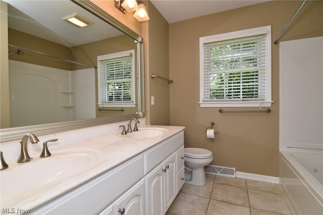 118 Clairhaven Drive Hudson OH 44236