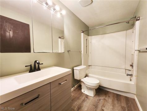3863 Lake Run Boulevard Stow OH 44224