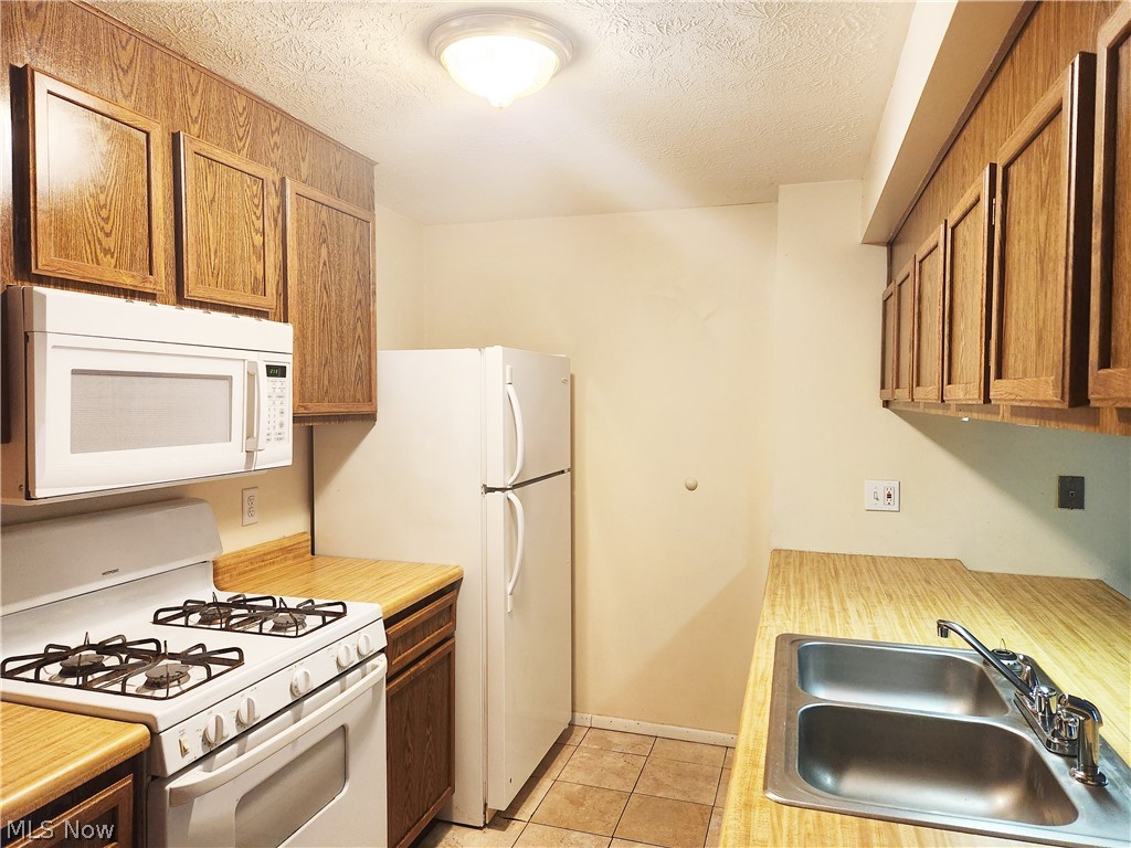 3863 Lake Run Boulevard Stow OH 44224