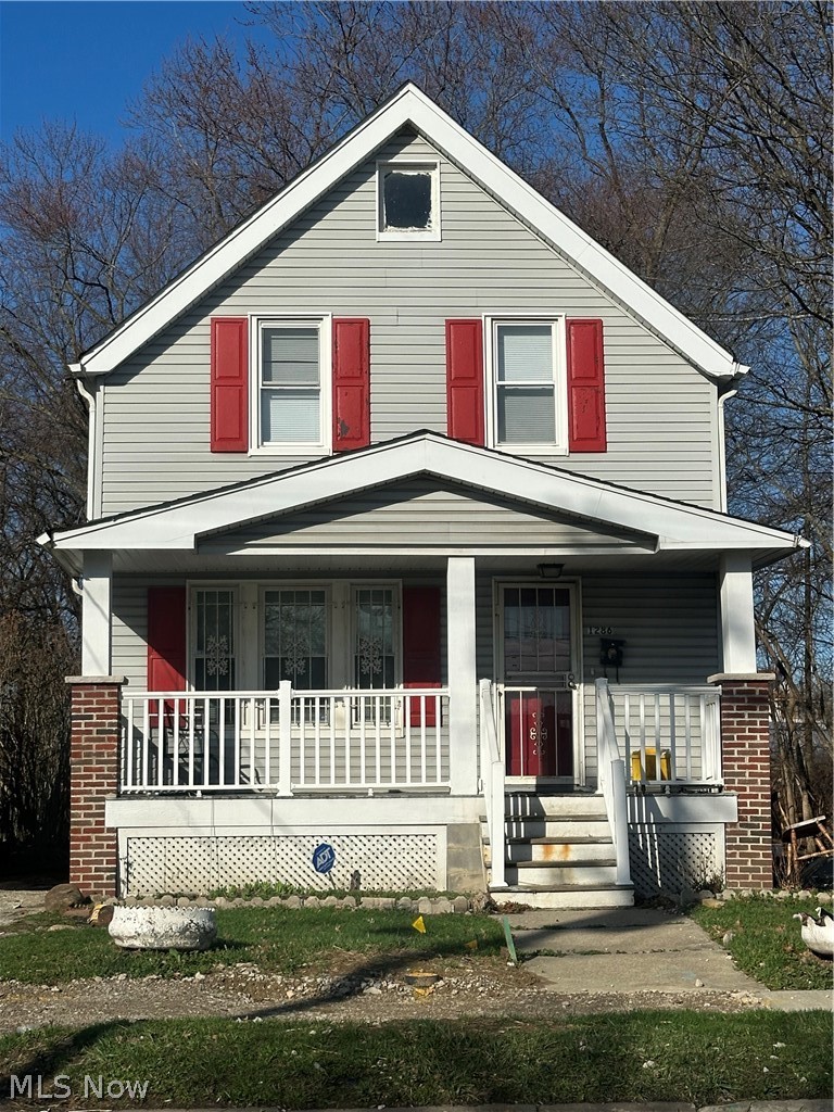 1286 E 152nd Street East Cleveland OH 44112