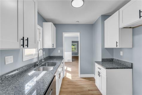 1401 E 219th Street Euclid OH 44117