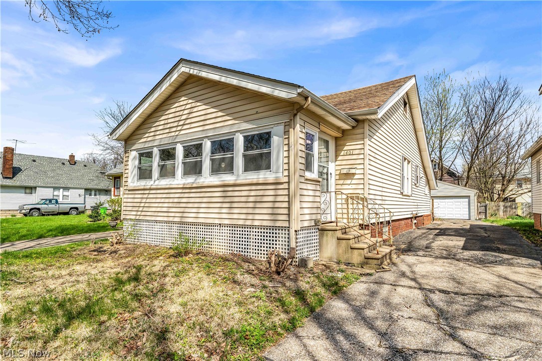 1401 E 219th Street Euclid OH 44117