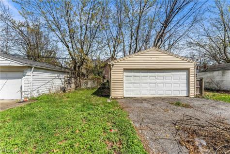 1401 E 219th Street Euclid OH 44117