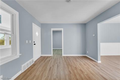 1401 E 219th Street Euclid OH 44117