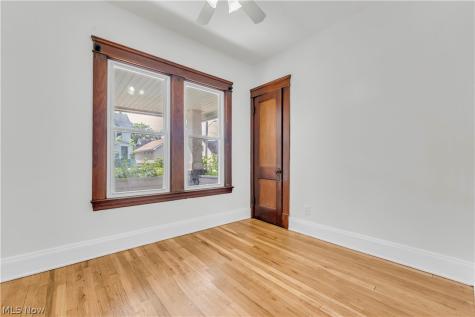 8505 Jeffries Avenue Cleveland OH 44105