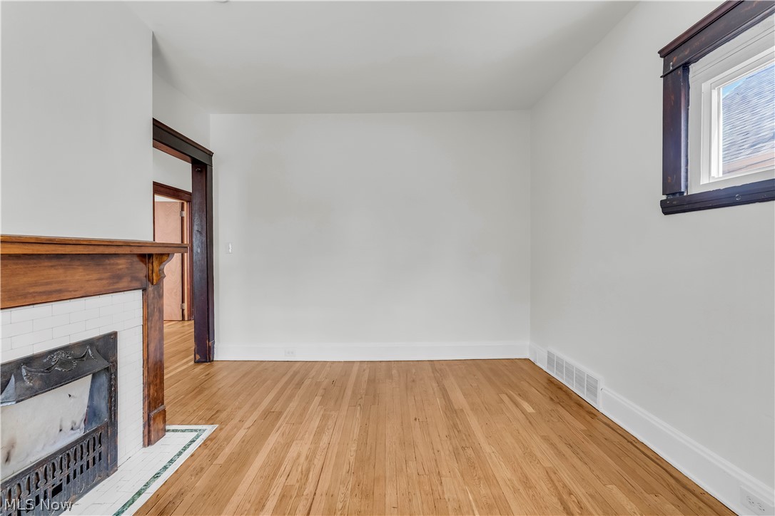 8505 Jeffries Avenue Cleveland OH 44105