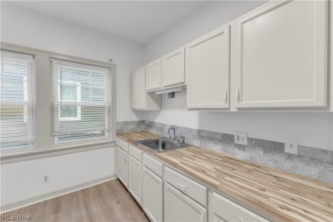 3430 Beechwood Avenue Cleveland Heights OH 44118