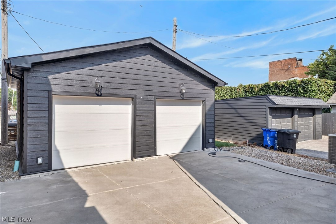 1352 W 78th Street Cleveland OH 44102