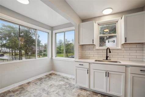 5145 E 114th Street Garfield Heights OH 44125