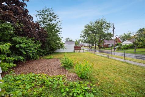 5145 E 114th Street Garfield Heights OH 44125