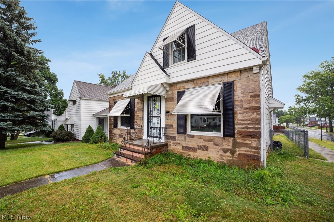 5145 E 114th Street Garfield Heights OH 44125