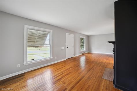 5145 E 114th Street Garfield Heights OH 44125