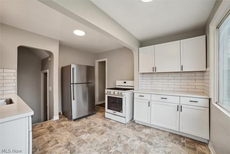 5145 E 114th Street Garfield Heights OH 44125