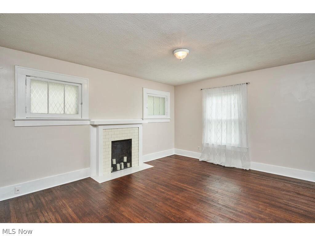 191 N Portage Path Akron OH 44303