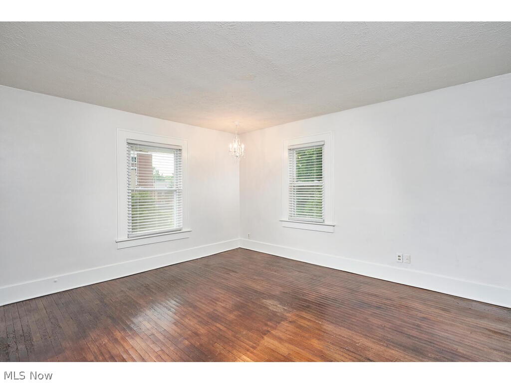 191 N Portage Path Akron OH 44303