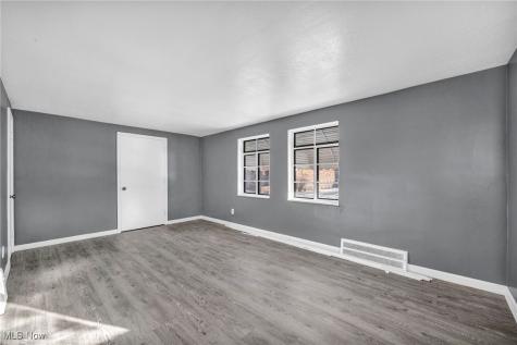 420 E 222nd Street Euclid OH 44123