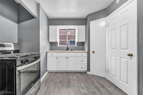 420 E 222nd Street Euclid OH 44123