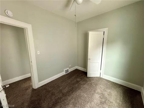 9215 Yale Avenue Cleveland OH 44108