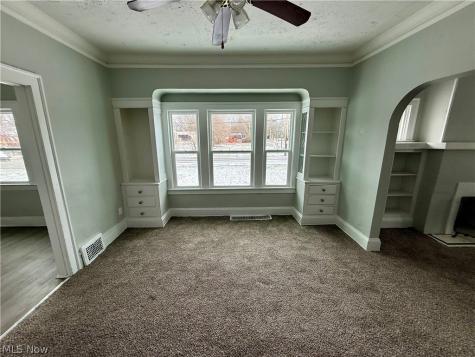 9215 Yale Avenue Cleveland OH 44108