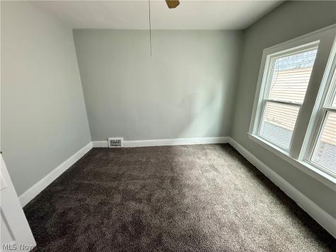 9215 Yale Avenue Cleveland OH 44108