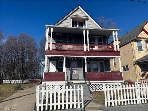 7705 Sagamore Avenue Cleveland OH 44103
