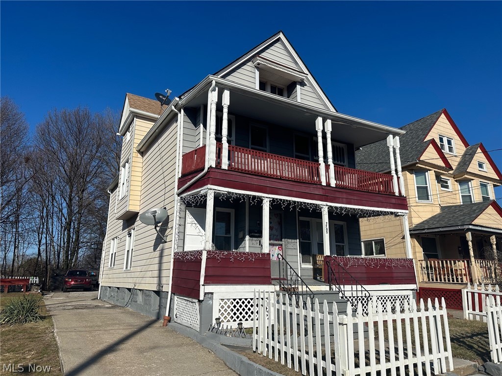 7705 Sagamore Avenue Cleveland OH 44103