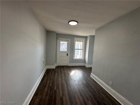 7705 Sagamore Avenue Cleveland OH 44103