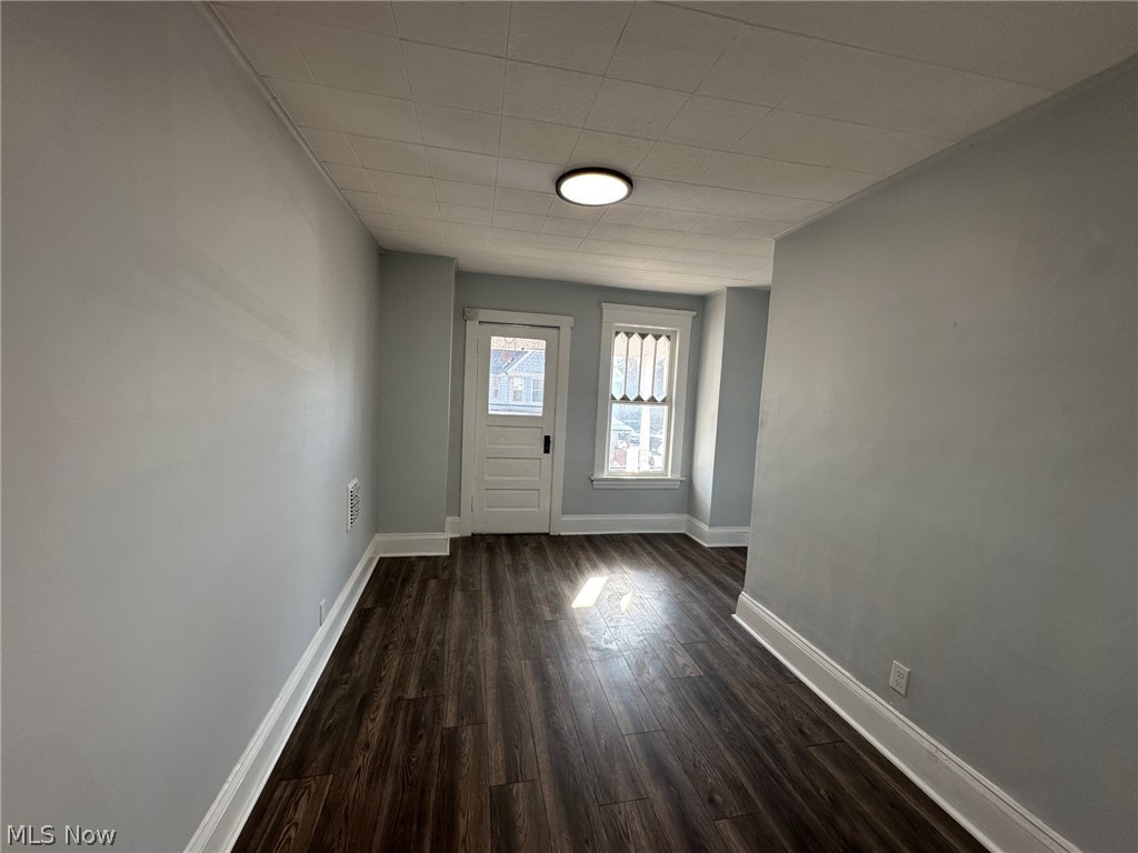 7705 Sagamore Avenue Cleveland OH 44103