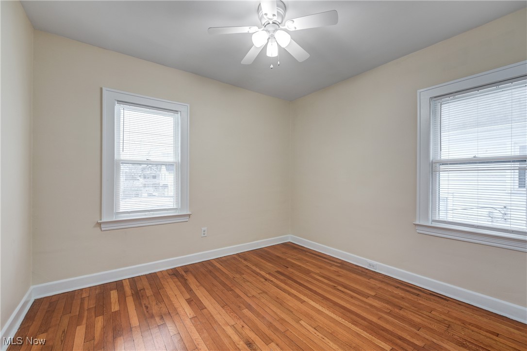 2085 Chesterland Avenue Lakewood OH 44107