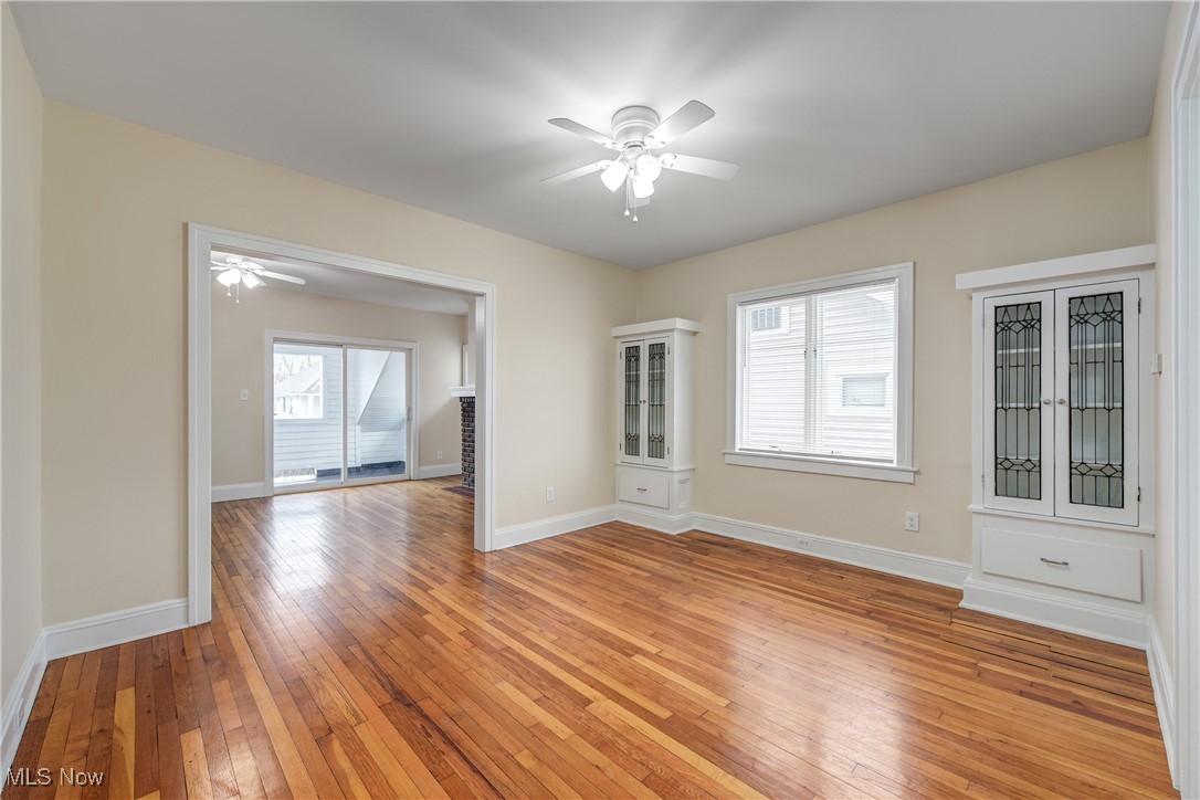 2085 Chesterland Avenue Lakewood OH 44107