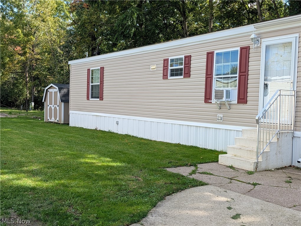 230 Golfway Trail Elyria OH 44035