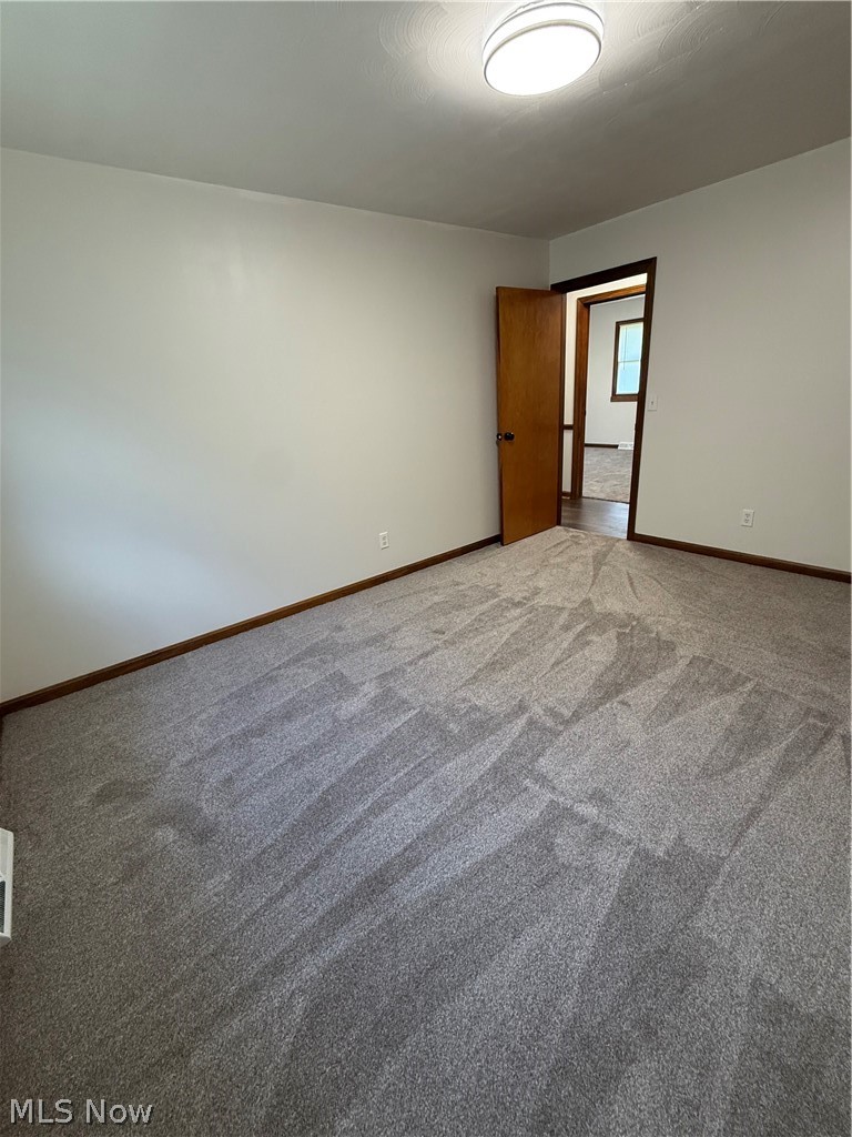 225 Anthony Lane Zanesville OH 43701