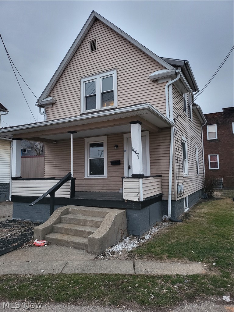 1007 Dewalt Avenue NW Canton OH 44703