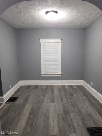 1007 Dewalt Avenue NW Canton OH 44703