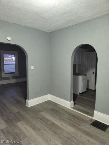1007 Dewalt Avenue NW Canton OH 44703