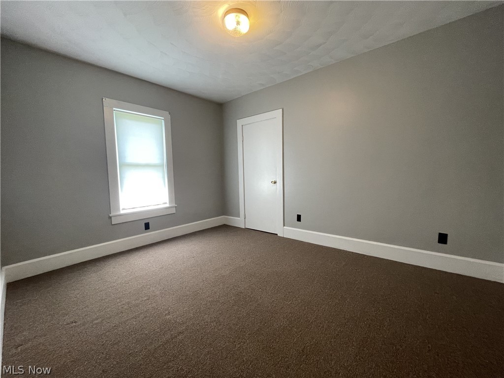 304 Dewey Avenue Cambridge OH 43725