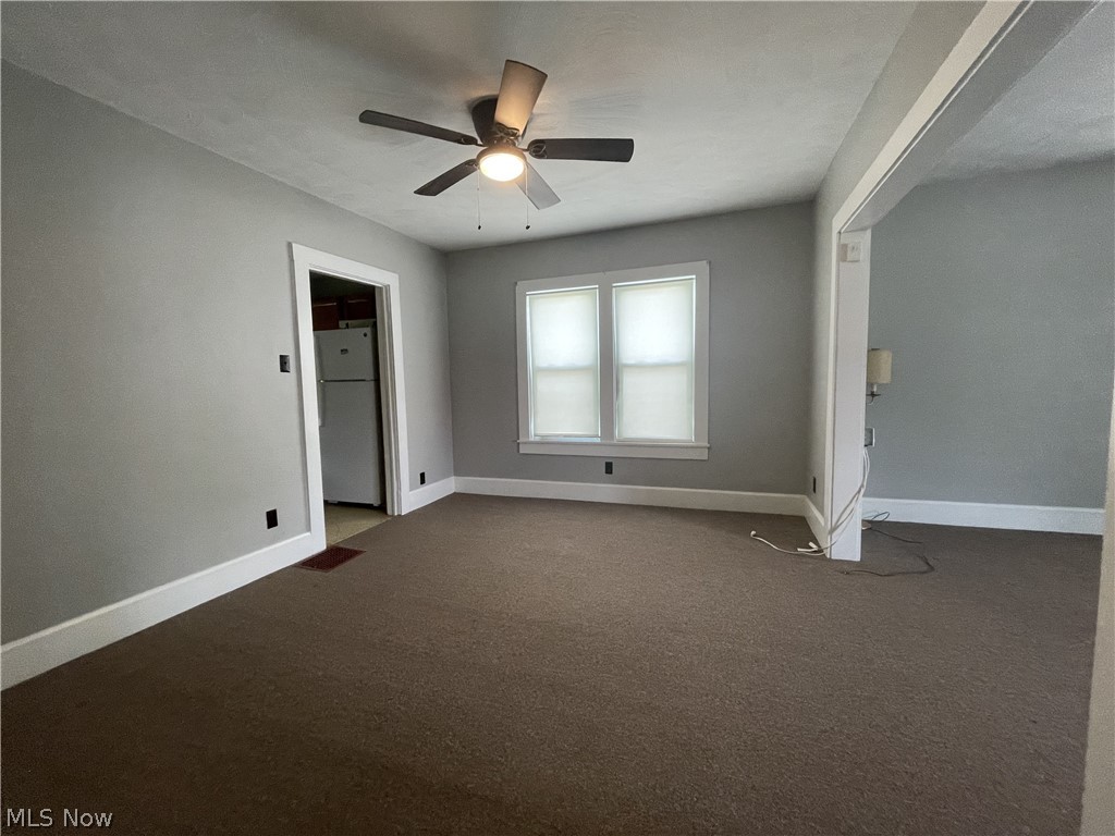 304 Dewey Avenue Cambridge OH 43725