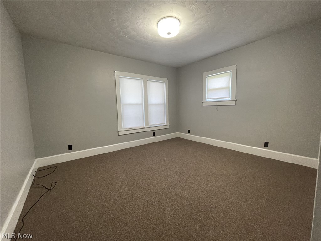 304 Dewey Avenue Cambridge OH 43725