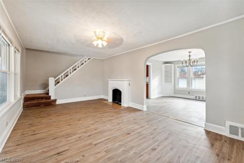 4367 E 139th Street Garfield Heights OH 44105