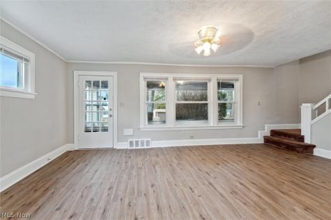 4367 E 139th Street Garfield Heights OH 44105