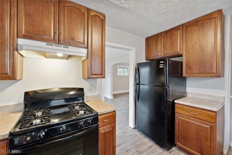 4367 E 139th Street Garfield Heights OH 44105