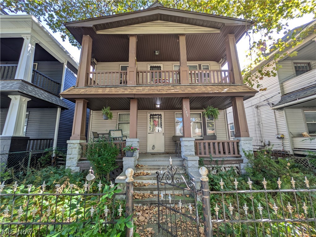 2589 W 10th Street Cleveland OH 44113