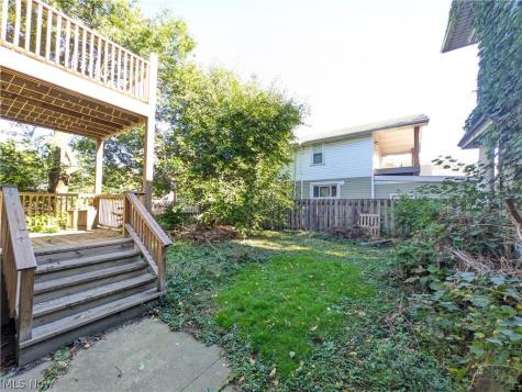2589 W 10th Street Cleveland OH 44113
