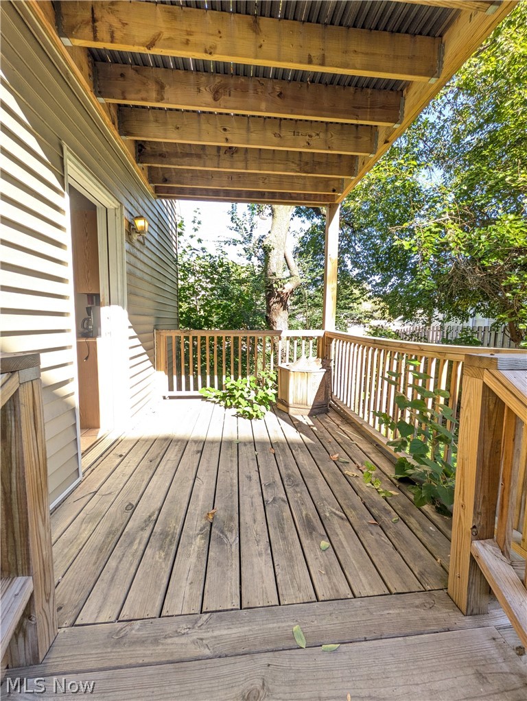 2589 W 10th Street Cleveland OH 44113