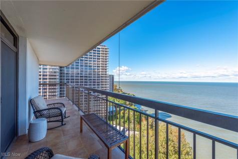 12550 Lake Avenue Lakewood OH 44107