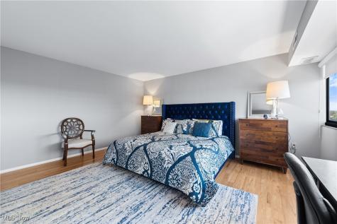 12550 Lake Avenue Lakewood OH 44107