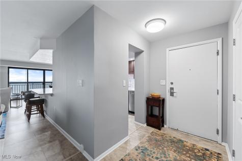 12550 Lake Avenue Lakewood OH 44107