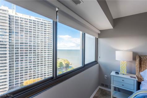 12550 Lake Avenue Lakewood OH 44107